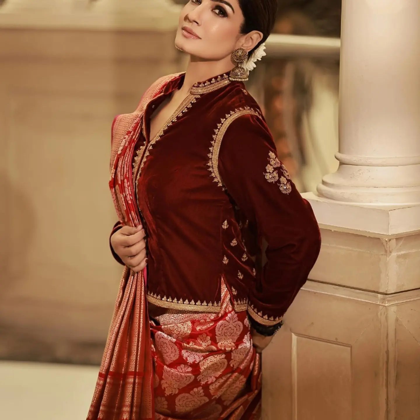 Ravina tondon banarsi saree
