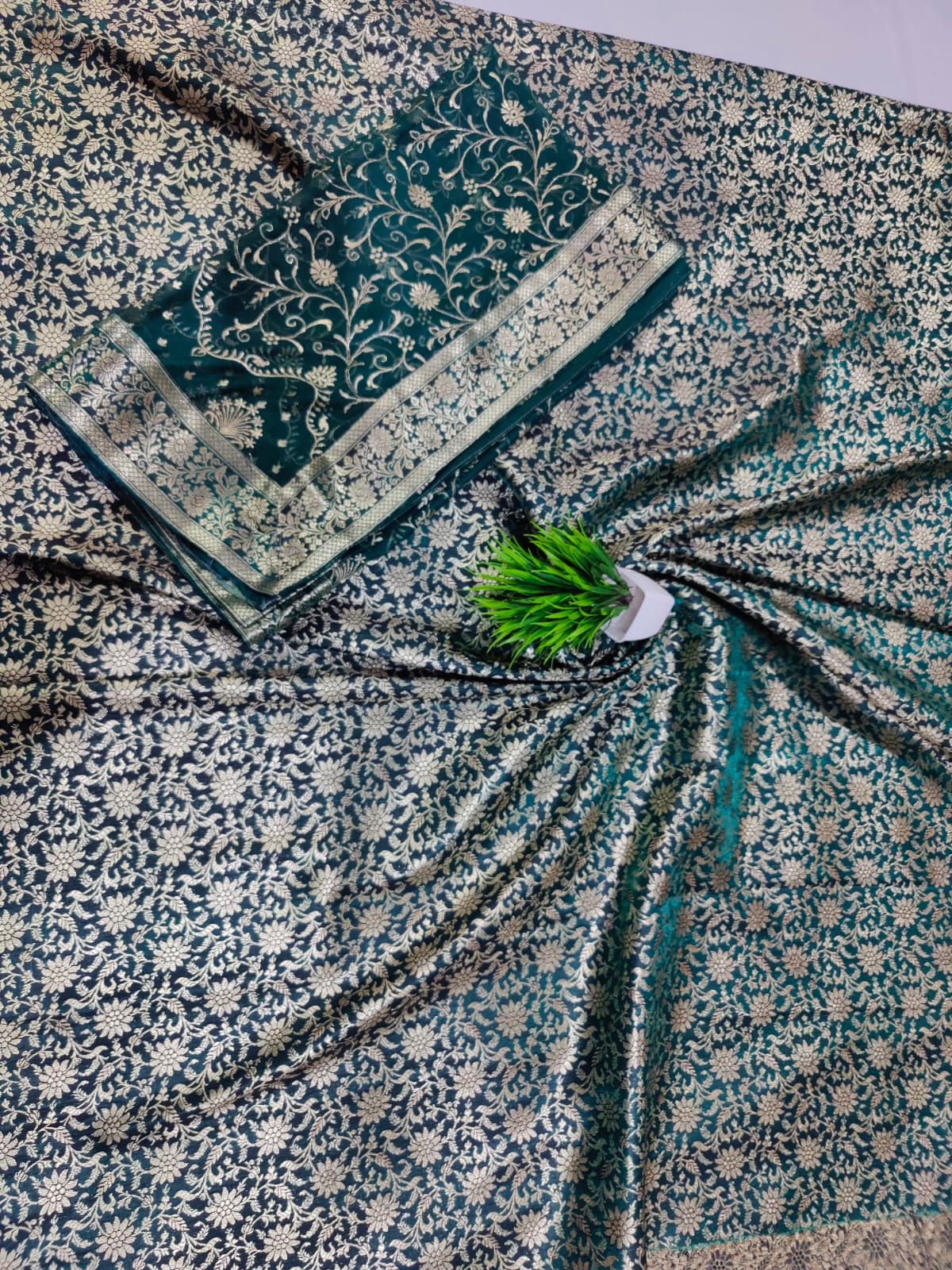 banarsi kimkhab garara