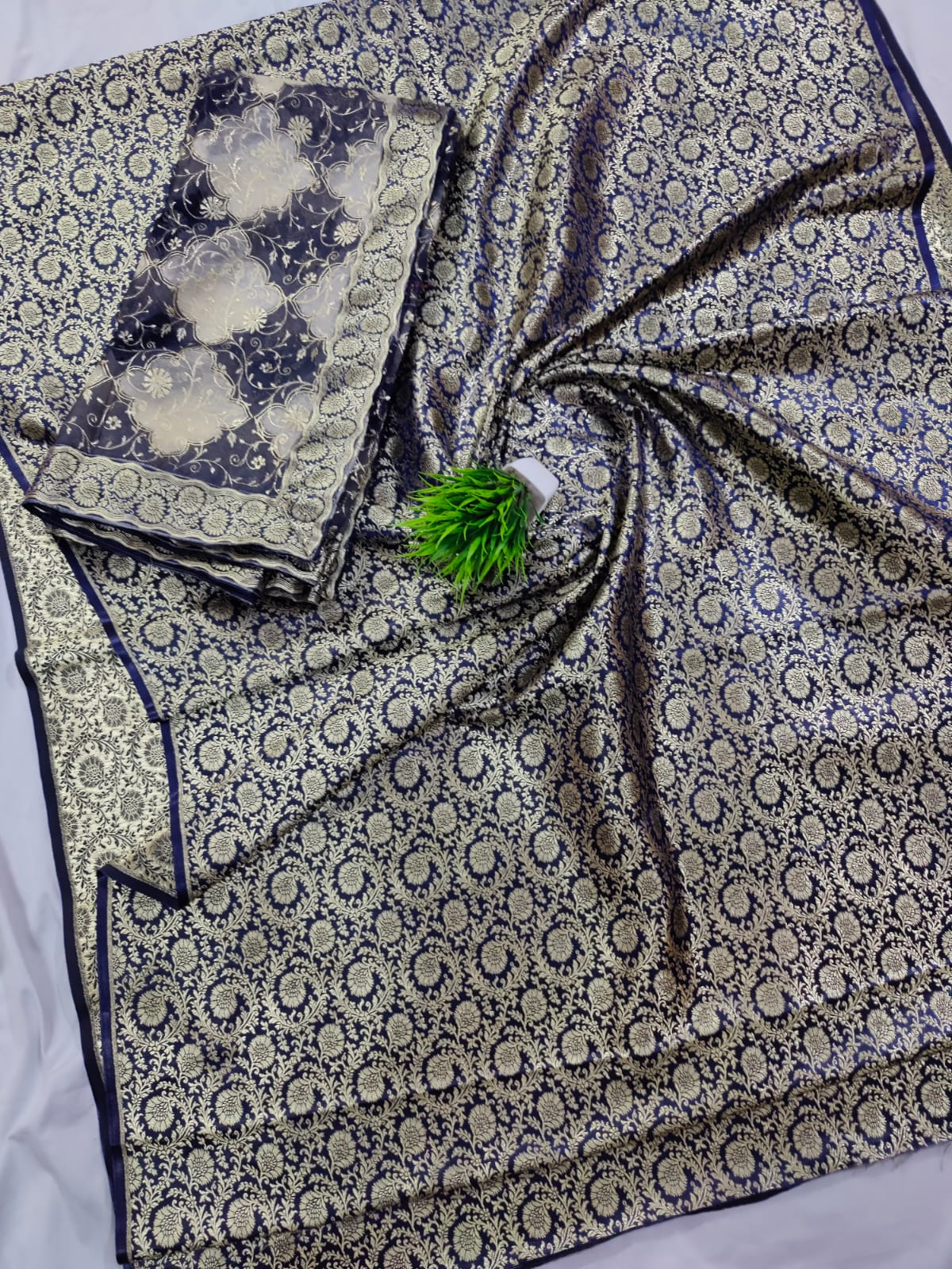 wedding outfit