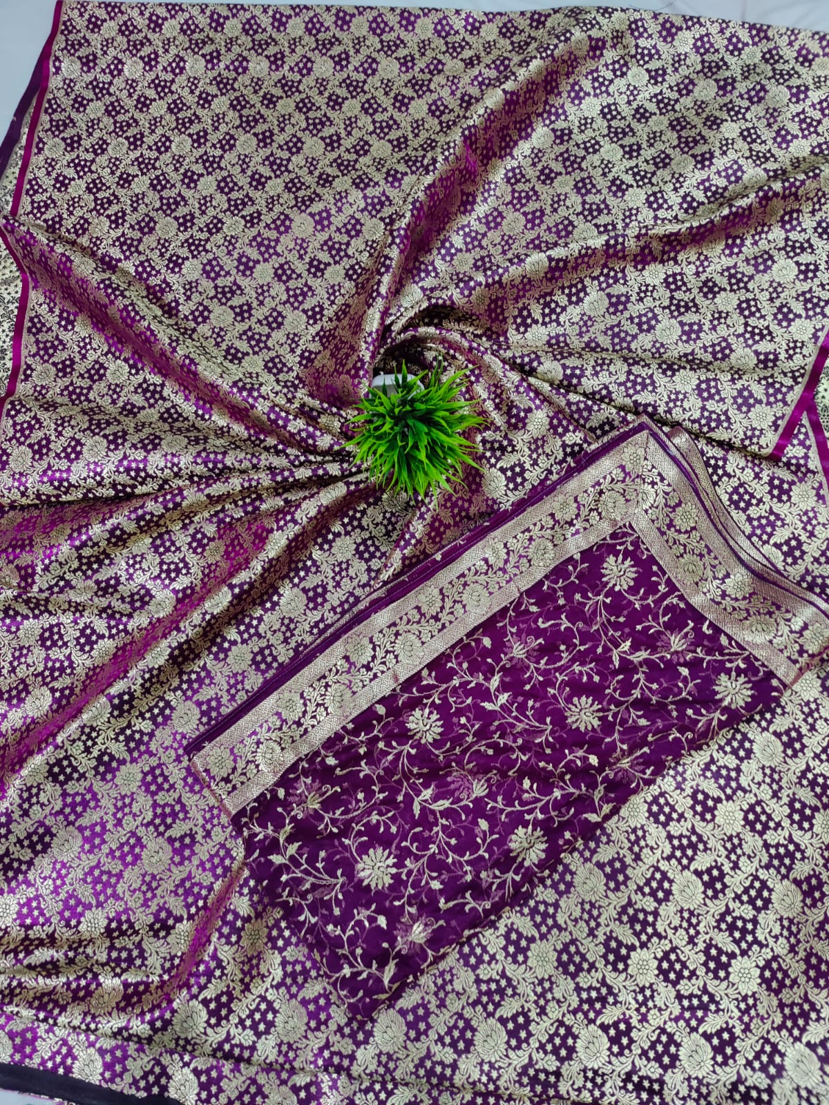 "Maroon Golden Zari Kimkhab Silk bridal garara unstich material ..."