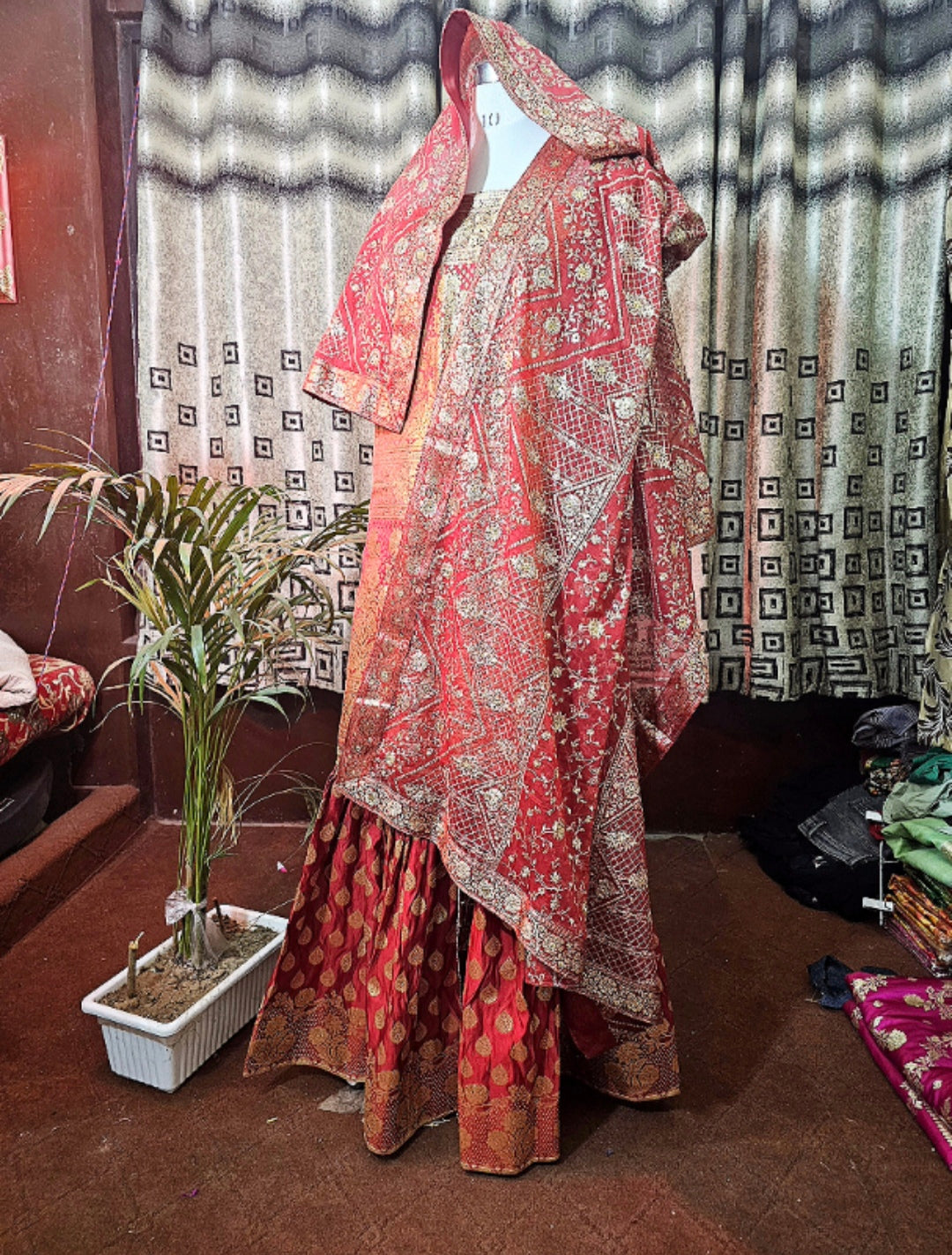 red banarsi kimkhab gharara