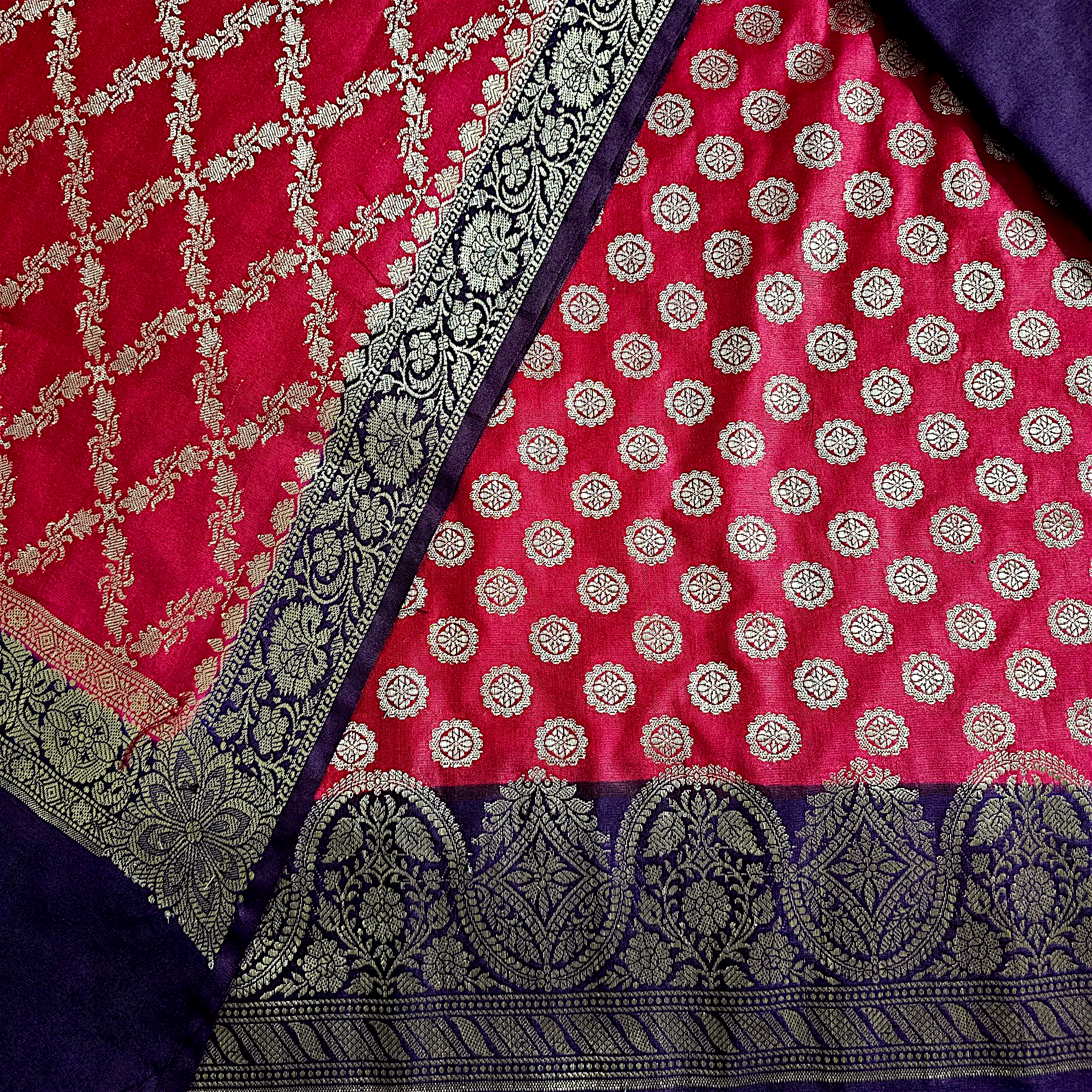 Dayble Katan Silk Suit