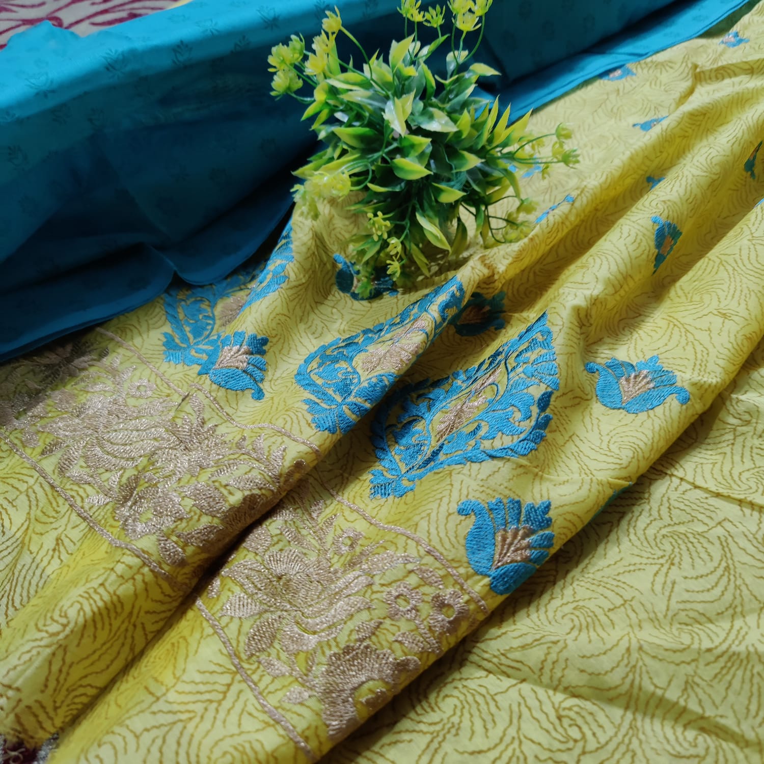 Chanderi silk suit - Banarsi Brides