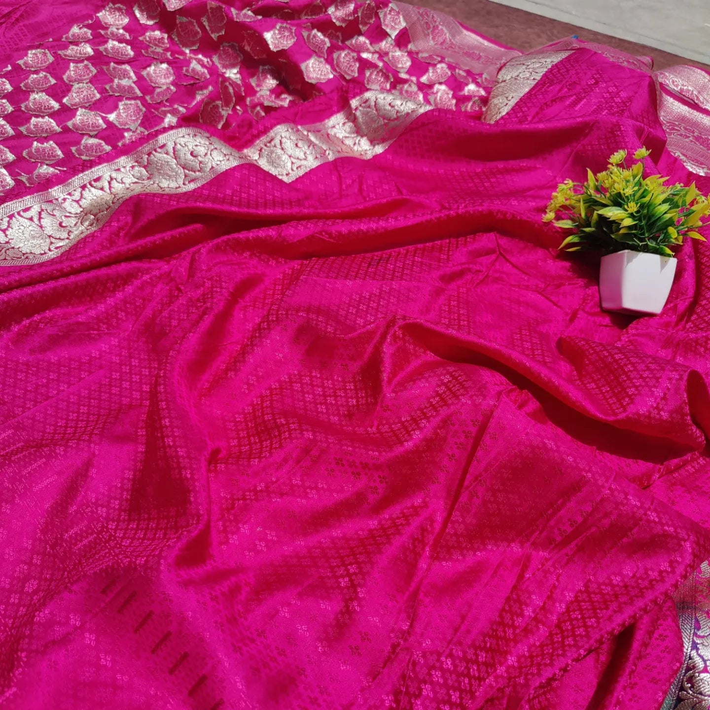 saree for women