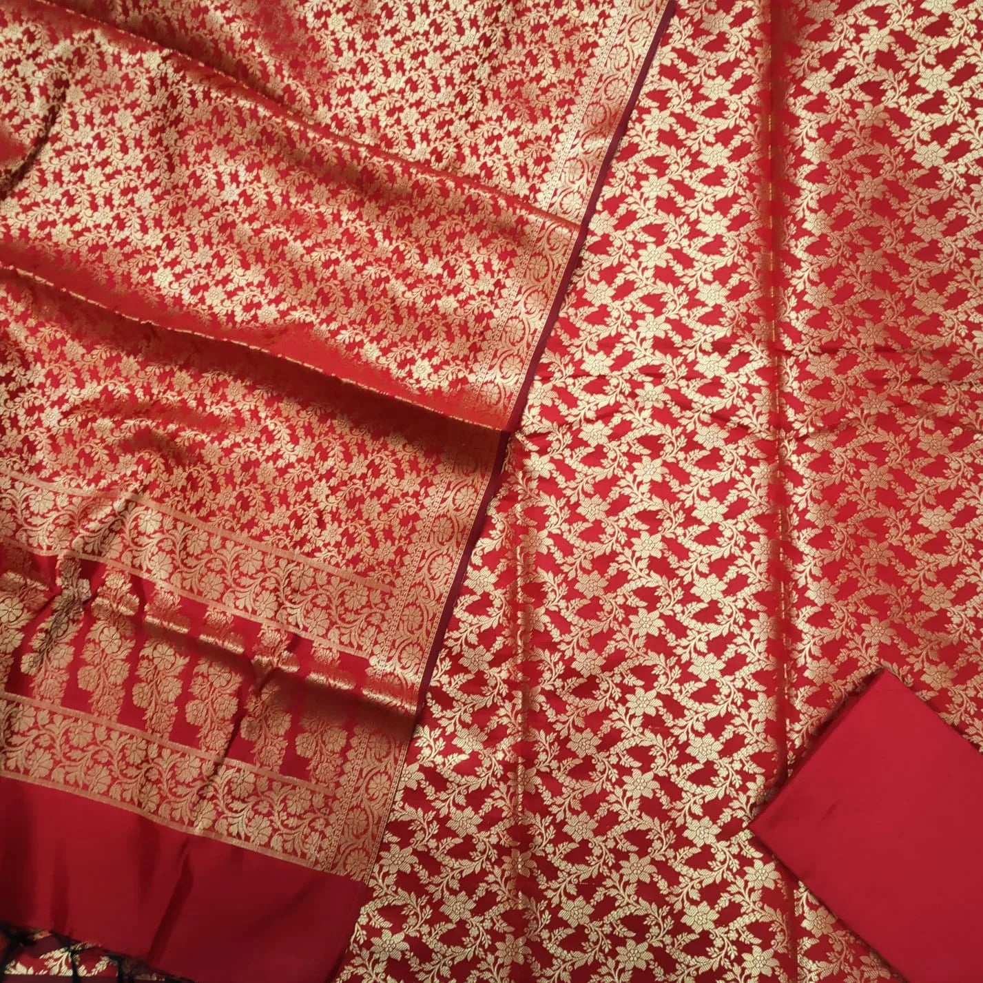 Red Shaktimaan Jaal Satin Silk Banarasi Suit Banarsi Brides