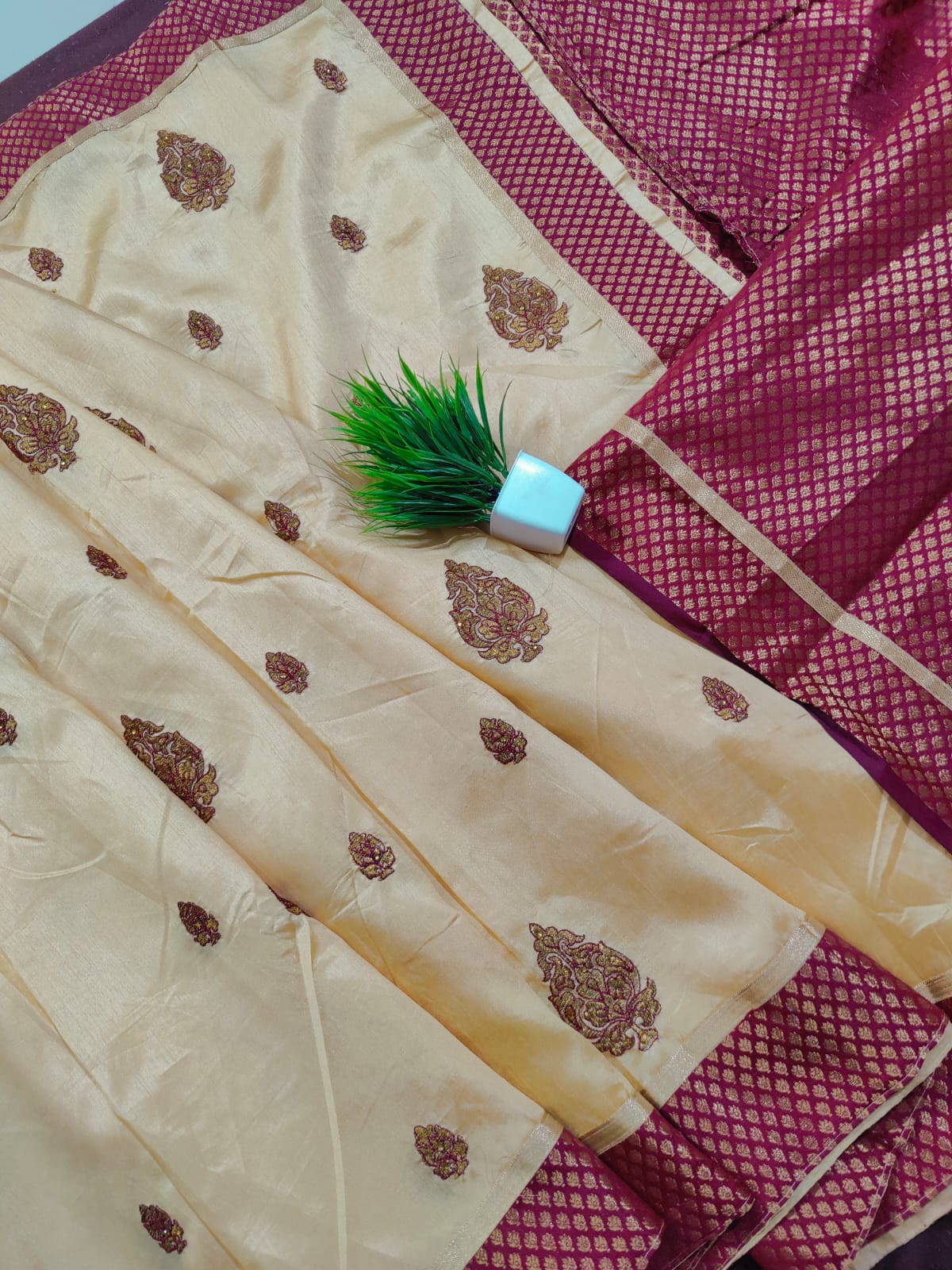 Embodry silk saree Banarsi Brides