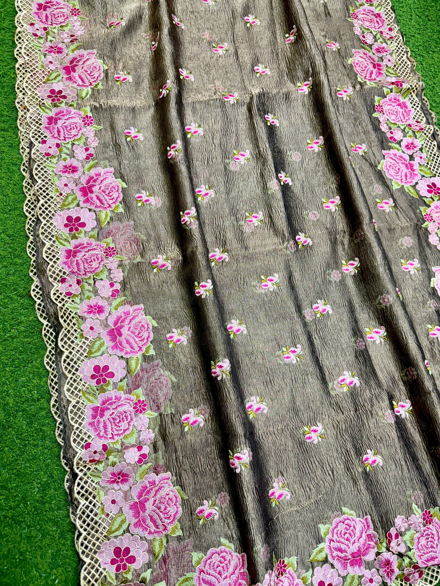 Banarsi silk tisshue saree 