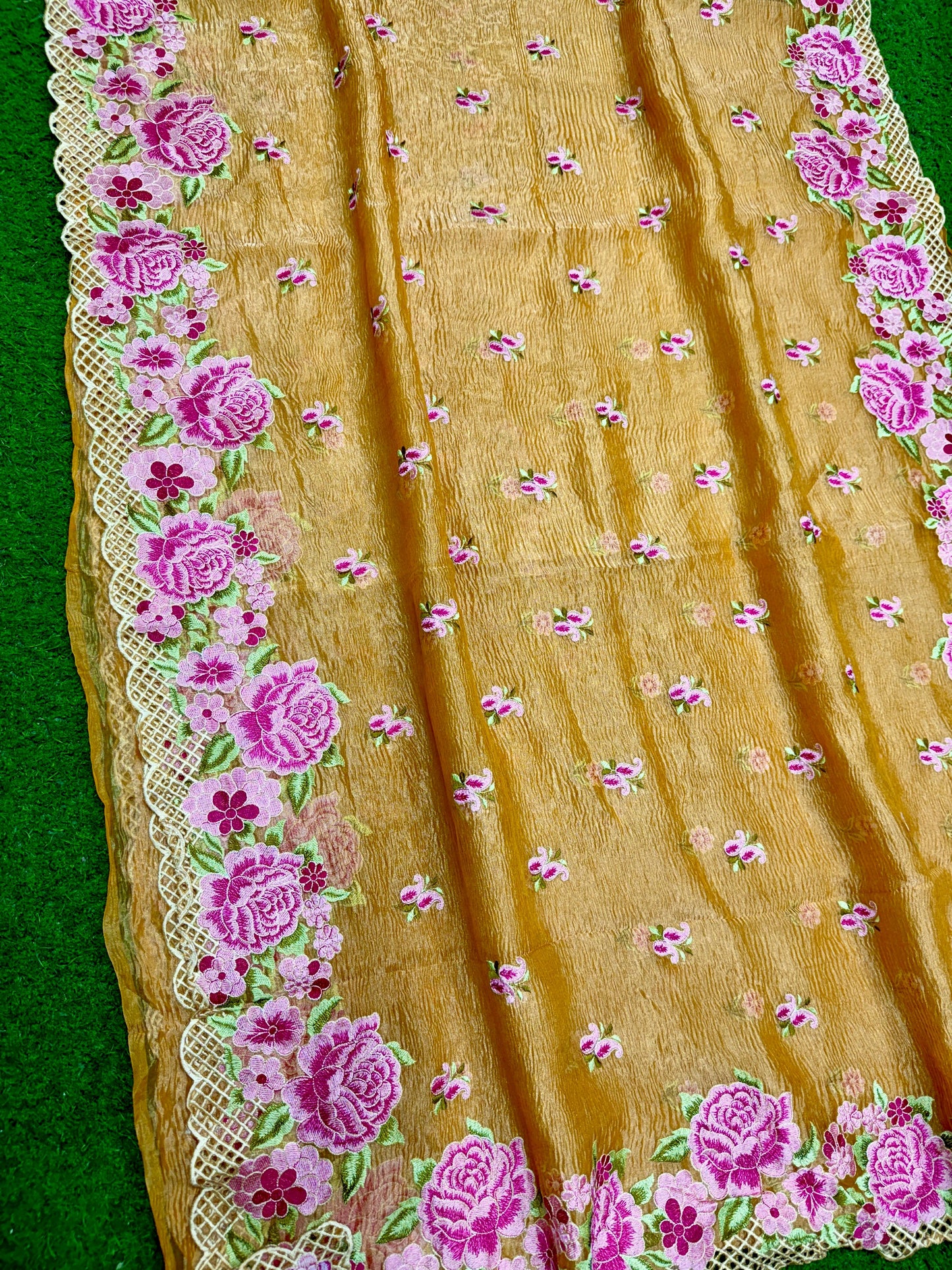 Tisshue crush saree