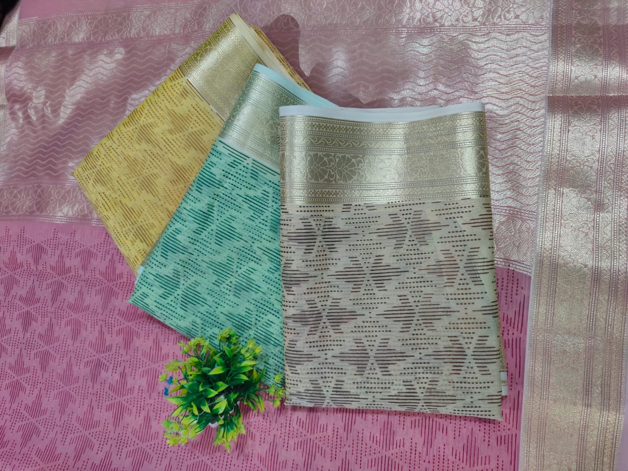 organza saree