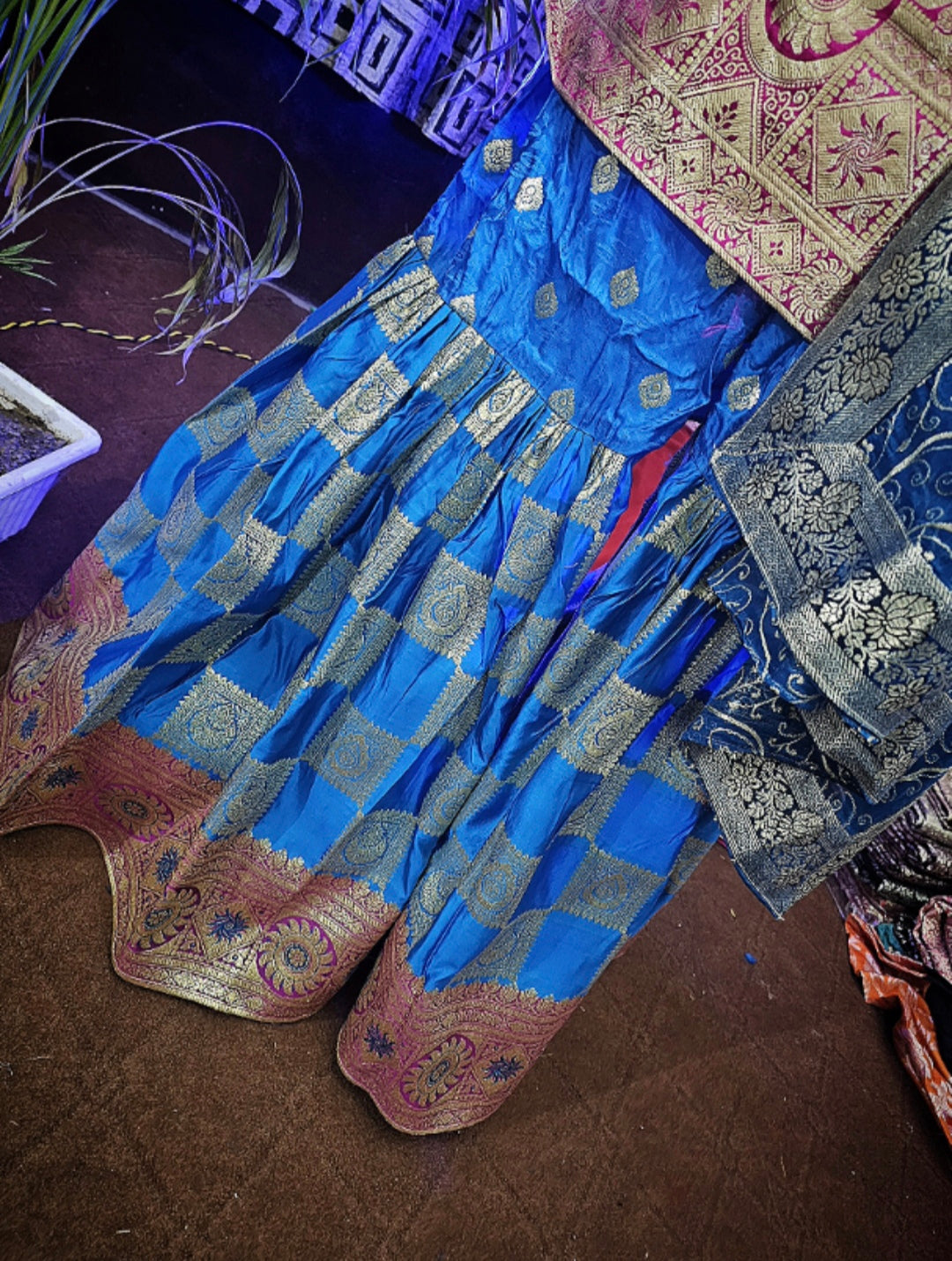 Dezainar kimkhab gharara/Semi stich banarsi katan silk gharara/katan silk gharara