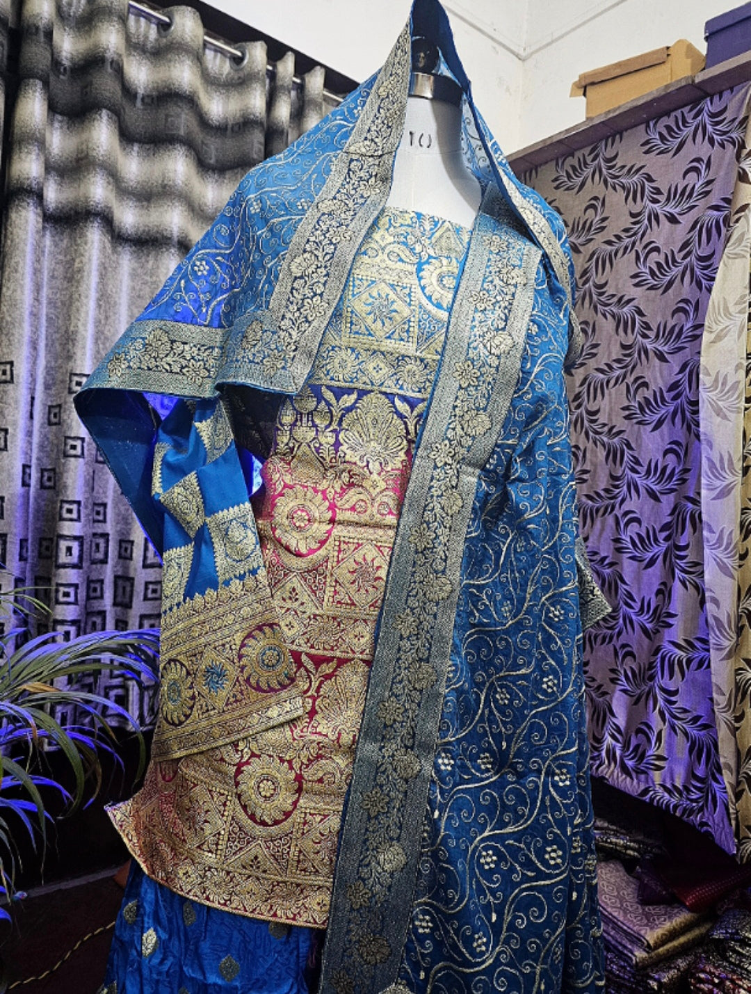 Semi stich banarsi katan silk gharara/banarsi gharara/katan silk garara