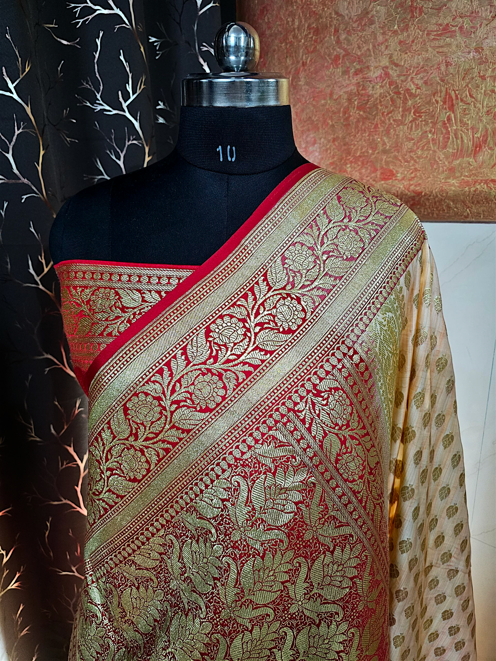 Red & Off White Patli Katan Silk Saree