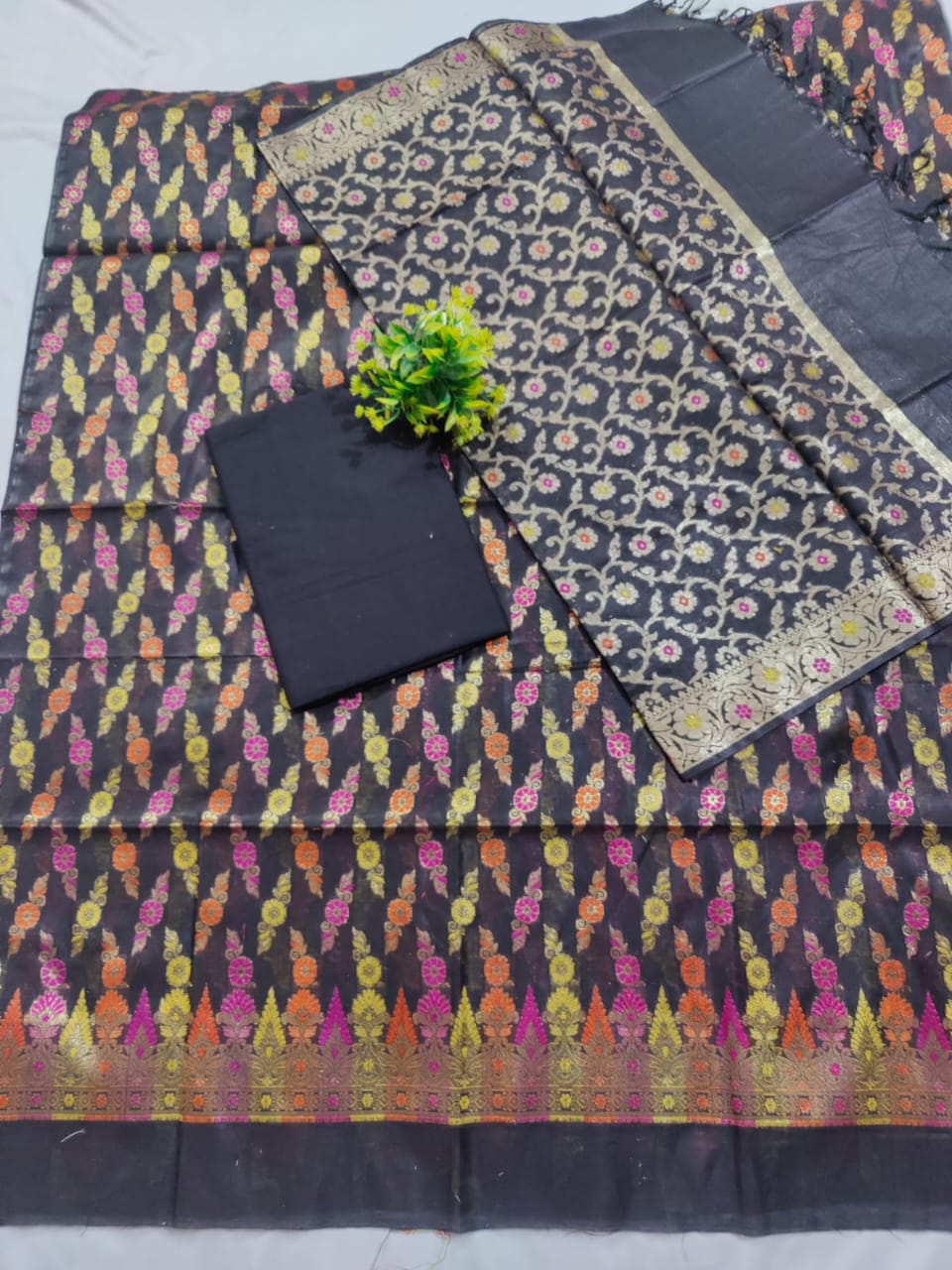 black silk banarsi suit IIcottan silk banarsi suit II manufacturing price banarsi suit 