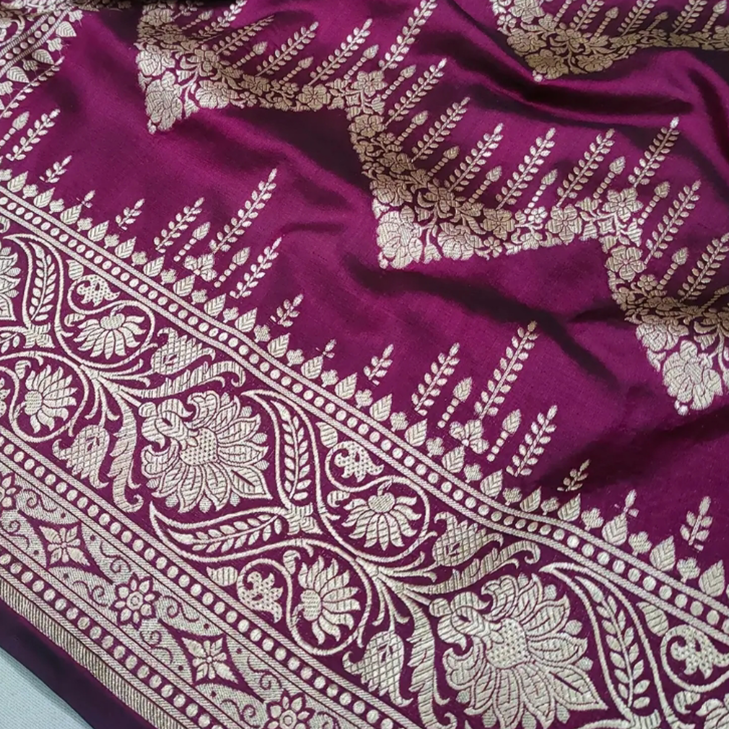 Purple Handloom Pure Katan Silk Banarasi Saree - Banarsi Brides