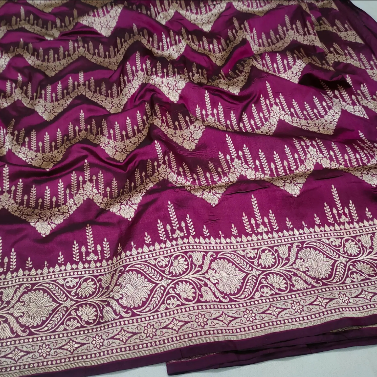 Purple Handloom Pure Katan Silk Banarasi Saree - Banarsi Brides