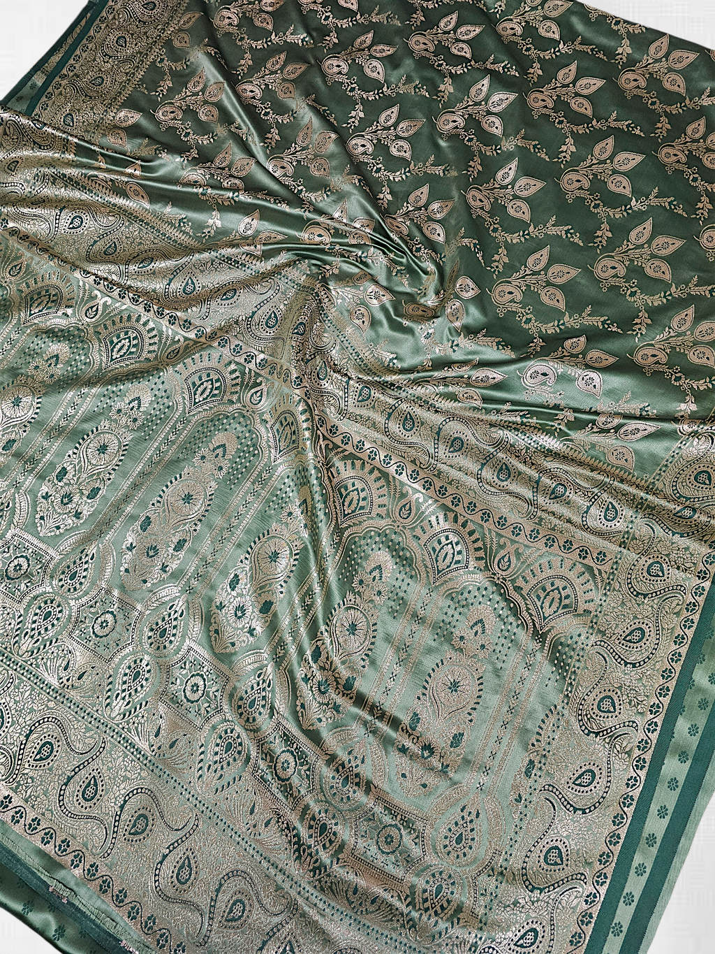 Pure pista Banarasi sari