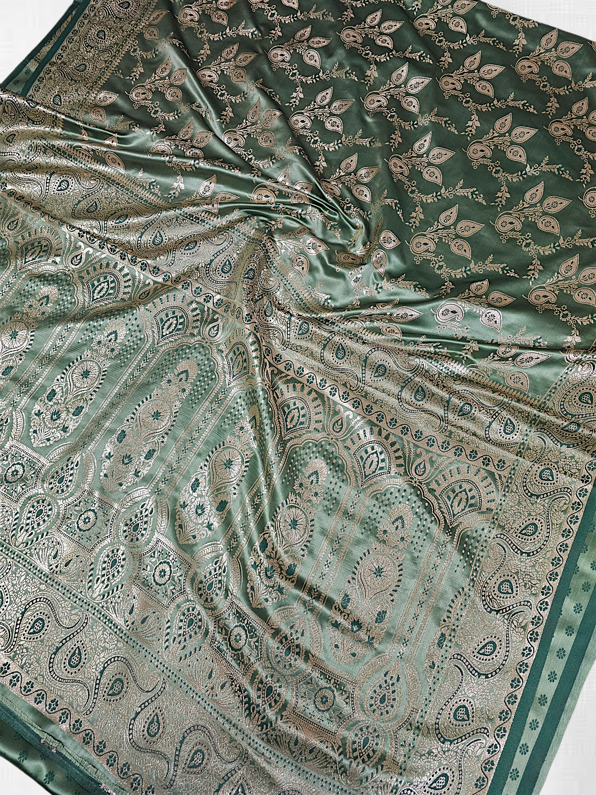 Pure pista Banarasi sari